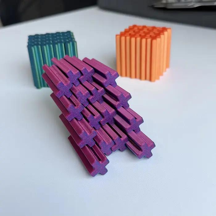 Ornement de bureau anti-stress Slime Cross Cube