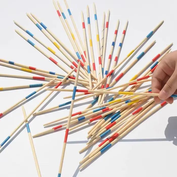 Jouets en bois classiques