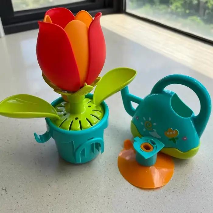 Jouets de bain à fleurs pour bébé