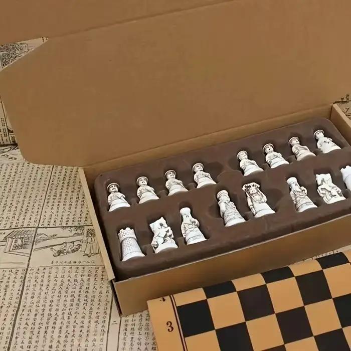 Échecs rétro, petit plateau d'échecs en résine