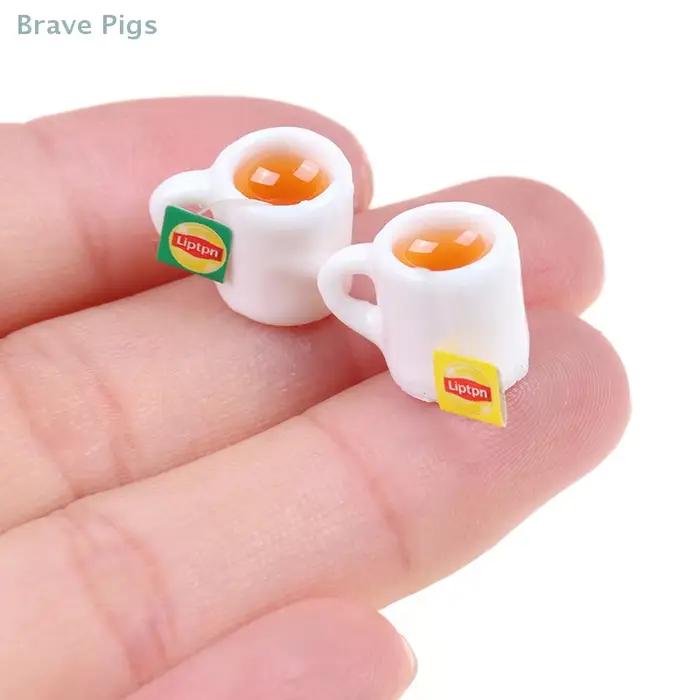 Mini Tasse à Thé en Résine