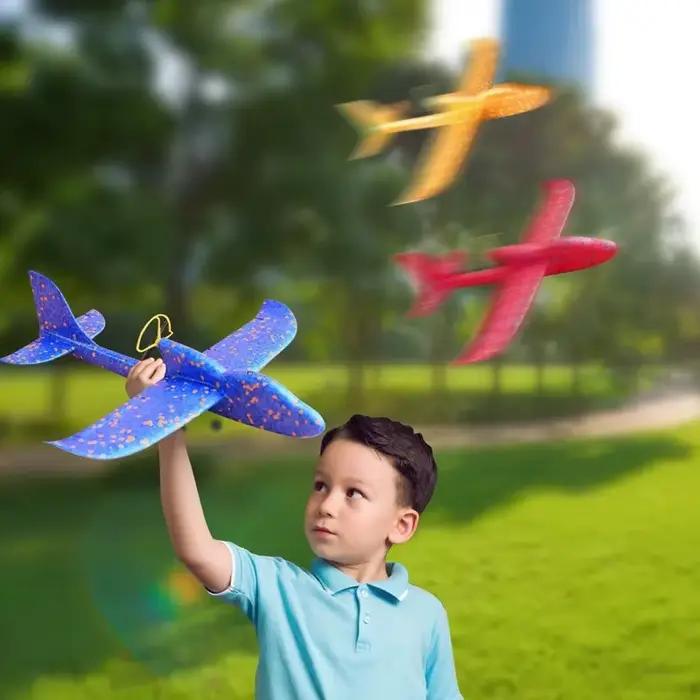 Planeur électrique en mousse