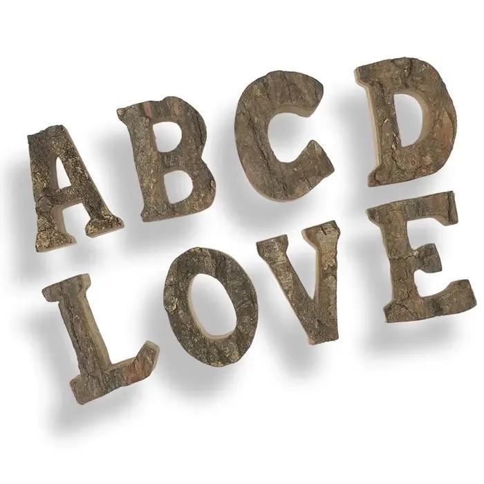Lettres de l'Alphabet et Chiffres en Bois Naturel Vintage