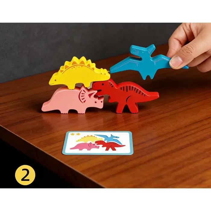 Jeu d'empilage de dinosaures en bois - Un défi amusant et éducatif pour stimuler l'équilibre