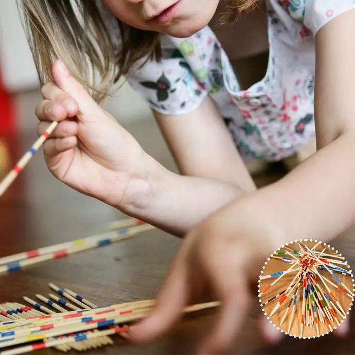 Jouets en bois classiques