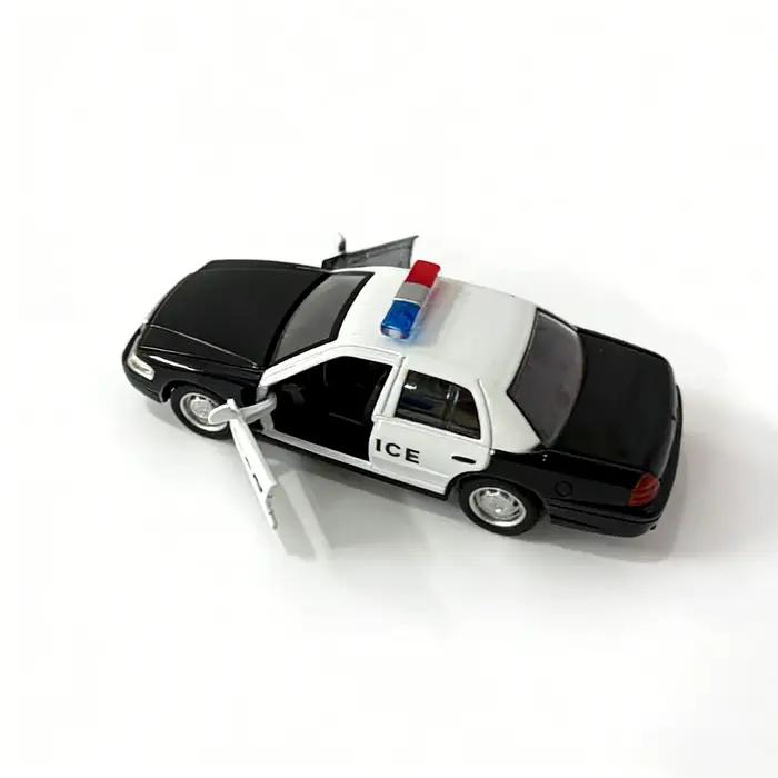 Modèle de voiture de police interactive avec effets sonores et lumineux pour enfants