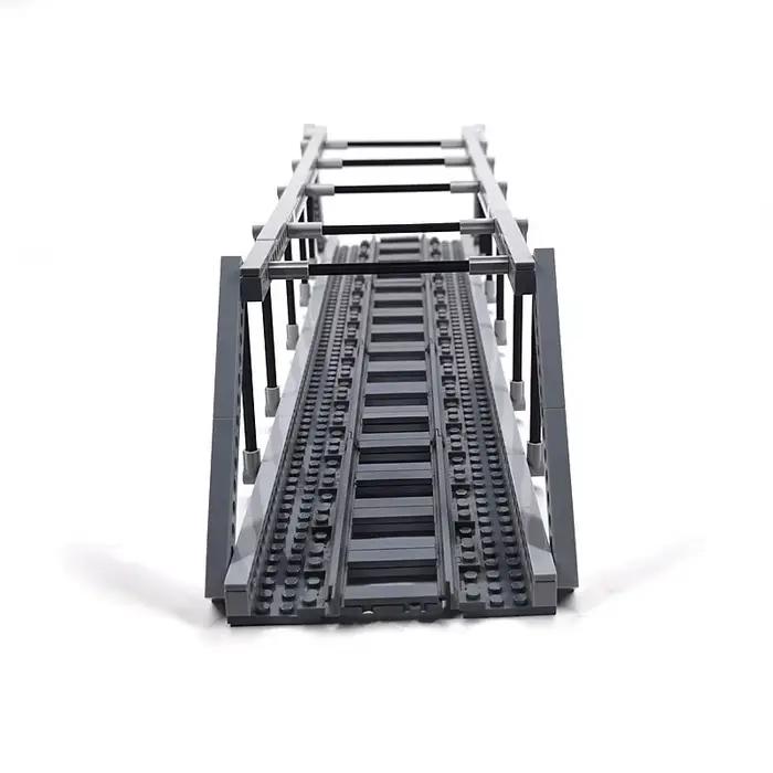 Blocs de construction de voies de train urbaines avec ponts et accessoires de scène pour adultes occasions spéciales création imaginative