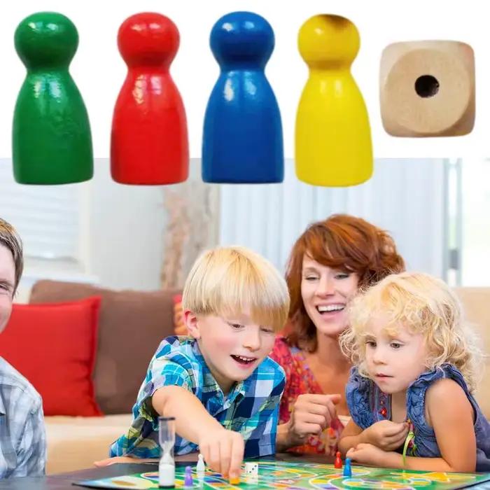 Pièces de jeu de société en bois