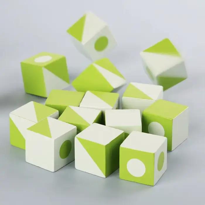 Puzzle 3D en bois, réflexion spatiale