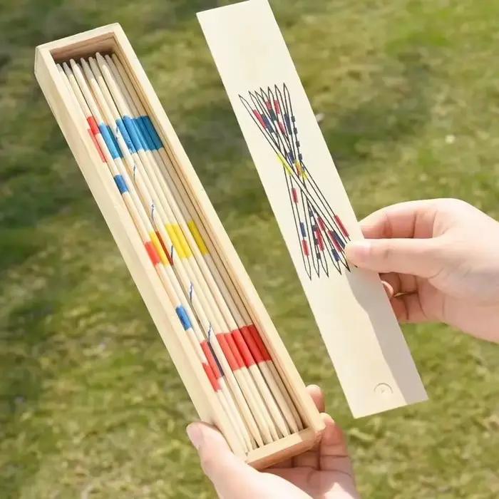Jouets en bois classiques