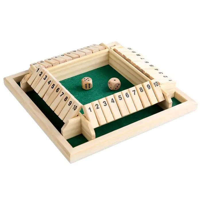 Boîte de jeu de dés pour 2 à 4 joueurs
