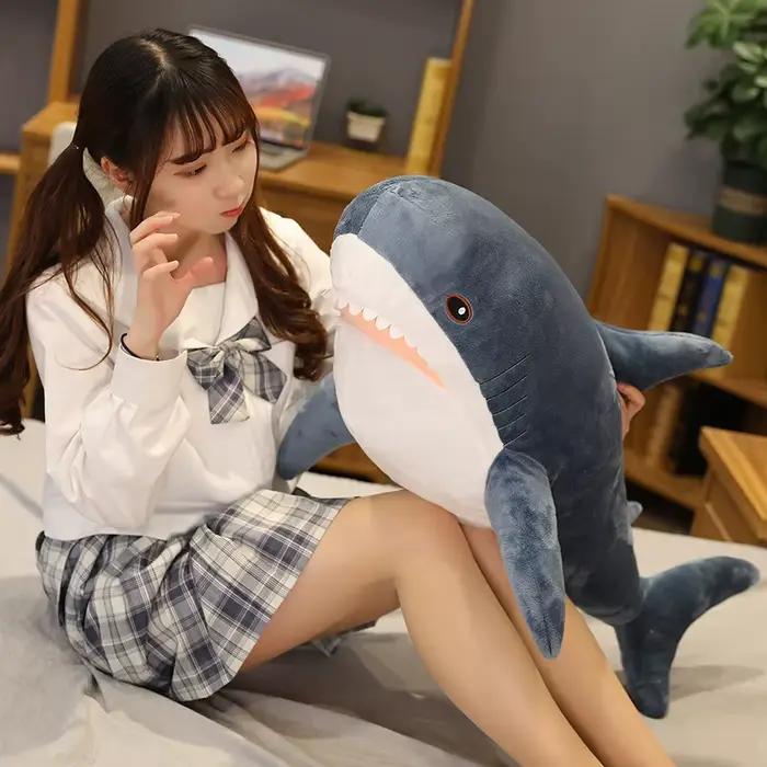 Jouet en peluche requin mignon 45/60/80cm