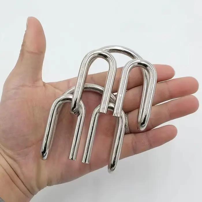 Casse-tête en fil métallique de grande taille