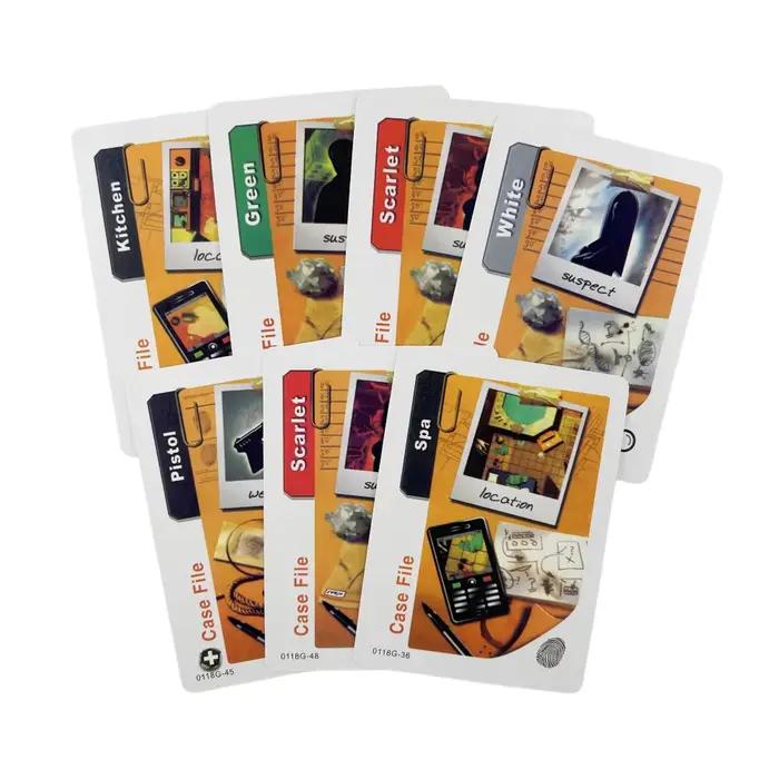 Le plus récent jeu de cartes Cluedo jeu mystère classique divertissement multijoueur interactif Kaarten