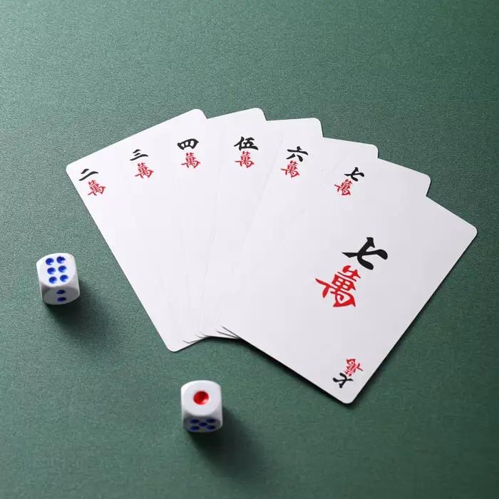 Cartes de Mahjong chinoises (144 tuiles) - Design classique en porcelaine bleue et blanche, ensemble de voyage portable avec dés