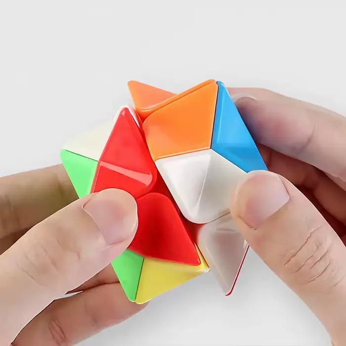 Cube de vitesse polygonal 2x2x2