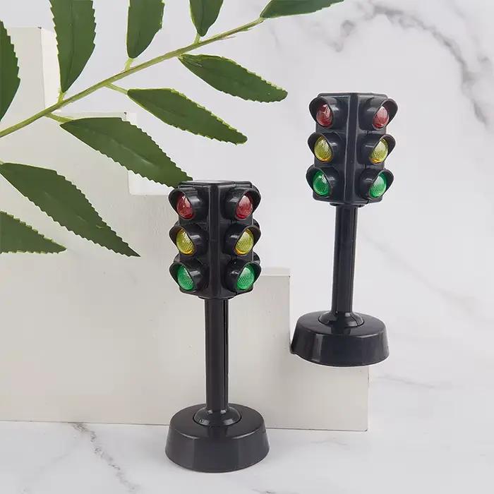 Mini-feux de circulation en plastique pour enfants passionnés de transport apprentissage éducatif occasions spéciales constructions modèle jouets enfants 12 ans plus