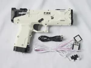 Pistolet à lumière électromagnétique sans fil GUN4IR avec recul adapté aux simulateurs de jeux de ti