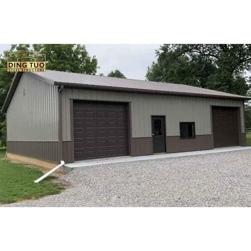Garage préfabriqué isolé avec fenêtre et porte, conception gratuite, structure en acier, pour stocka