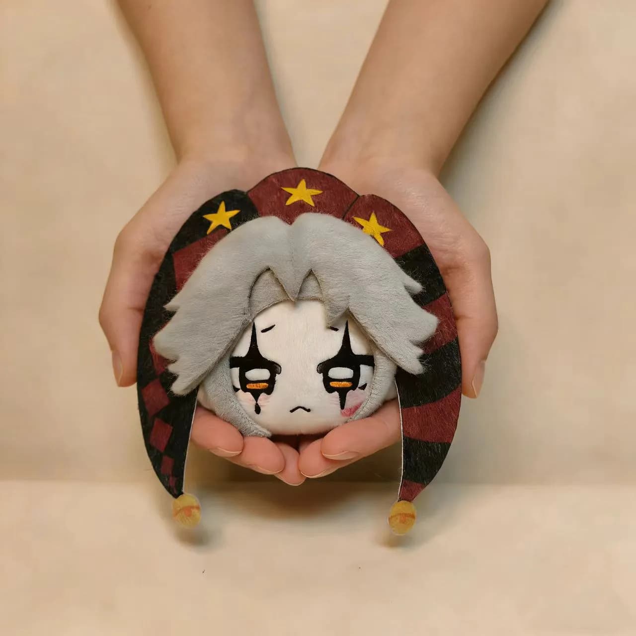 En stock – Nouvelles poupées de cirque effrayantes (fou rire et pierrot) en coton, figurines de coll