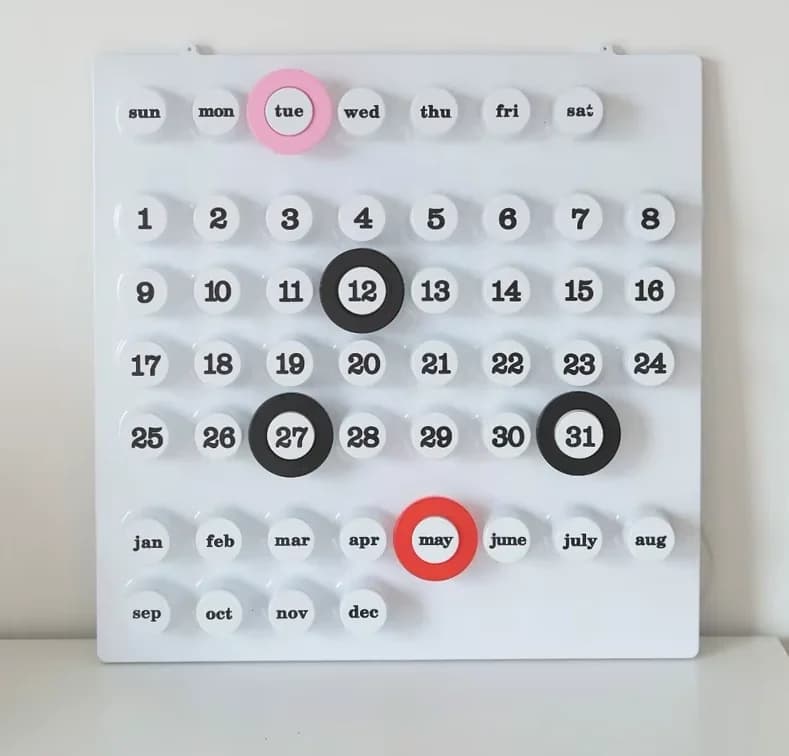 Calendrier rétro, décoration murale créative pour la maison